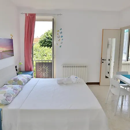 Molly Cannero Riviera